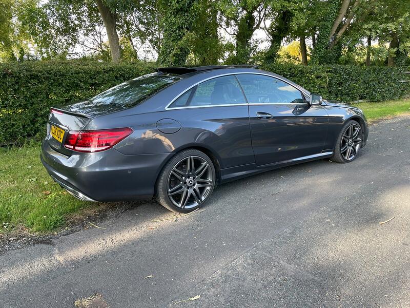 MERCEDES-BENZ E CLASS