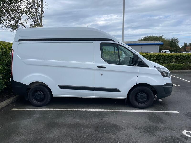 FORD TRANSIT CUSTOM